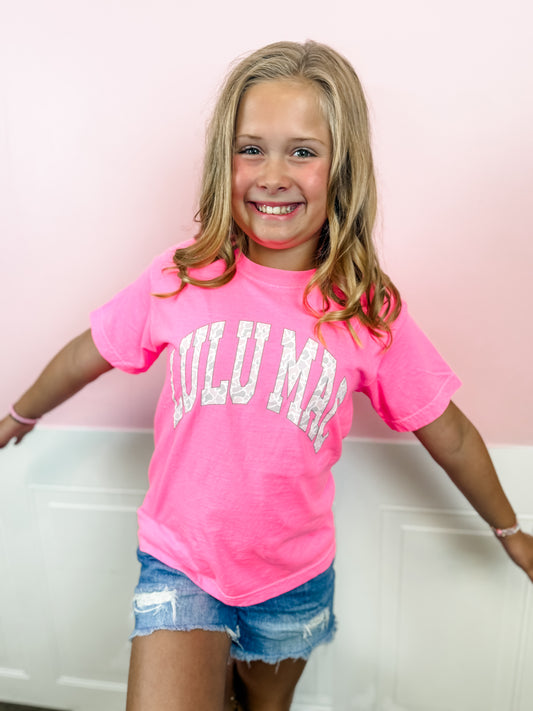 Lulu Mac Neon Camo tee