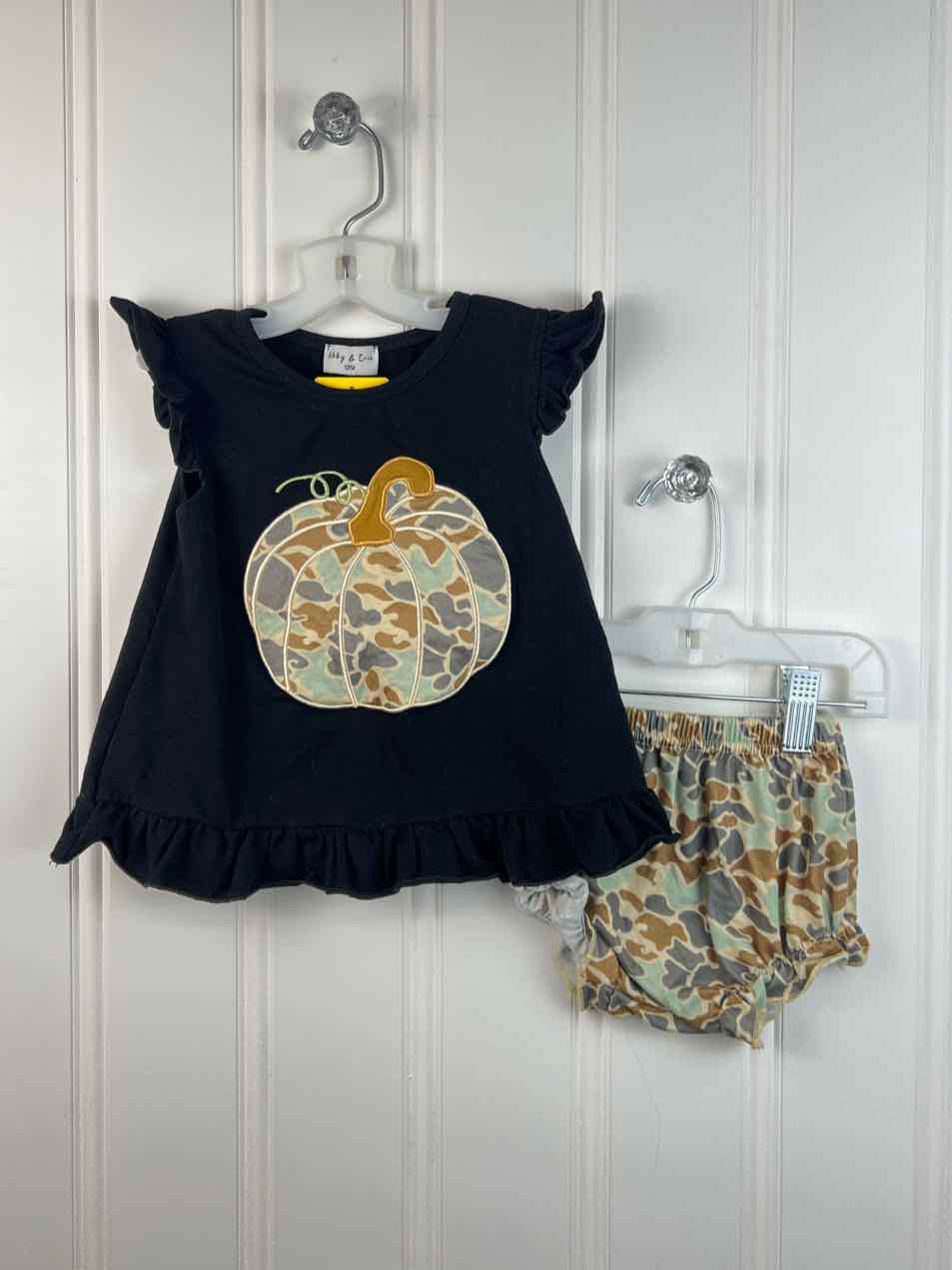 Abby & Evie Child Size 12 Months Outfits