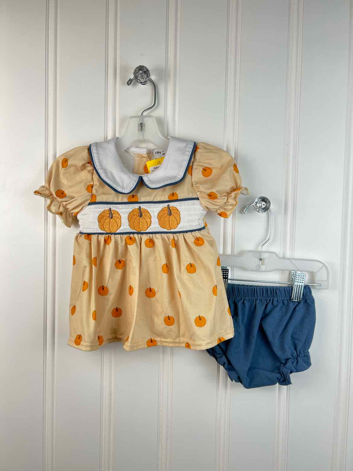 Abby & Evie Child Size 6 Months Outfits