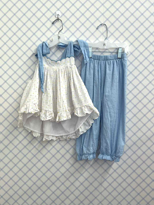 Boutique Child Size 2T Outfits