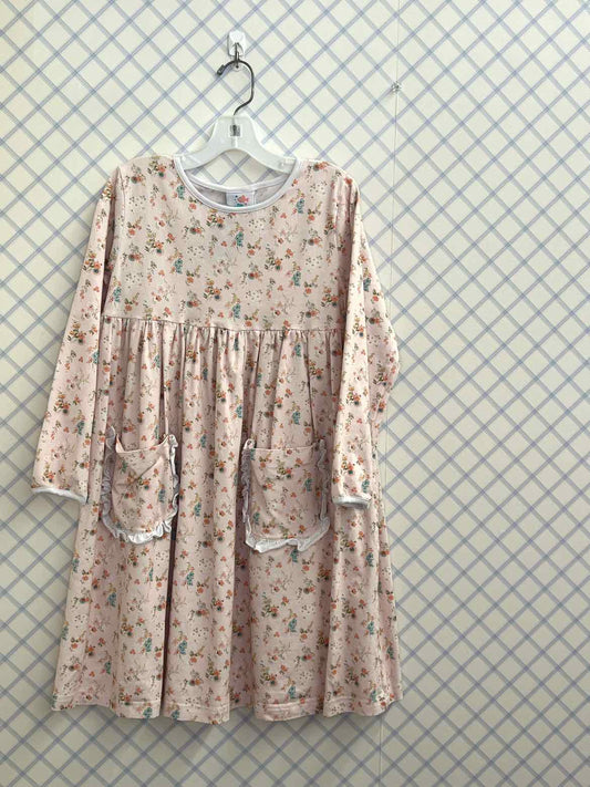 Stitchy Fish Child Size 7 Girls Dresses