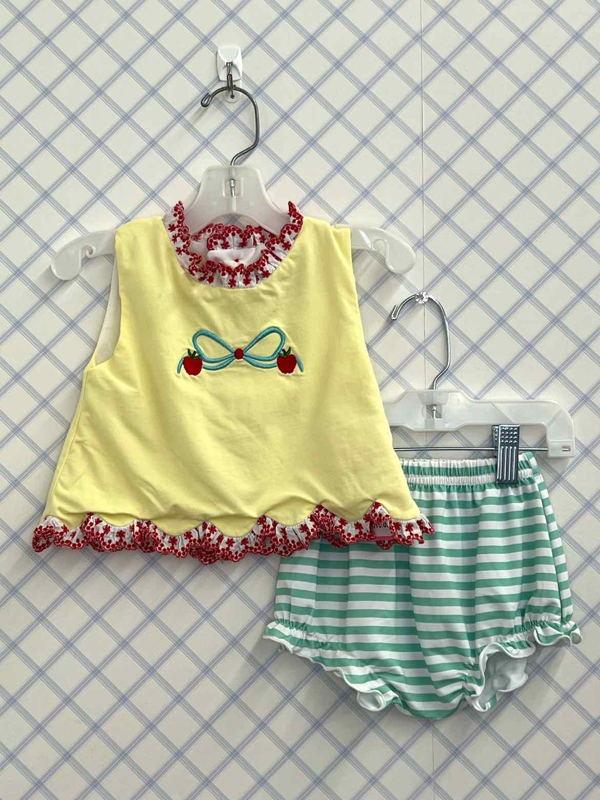 Boutique Child Size 6 Months Outfits