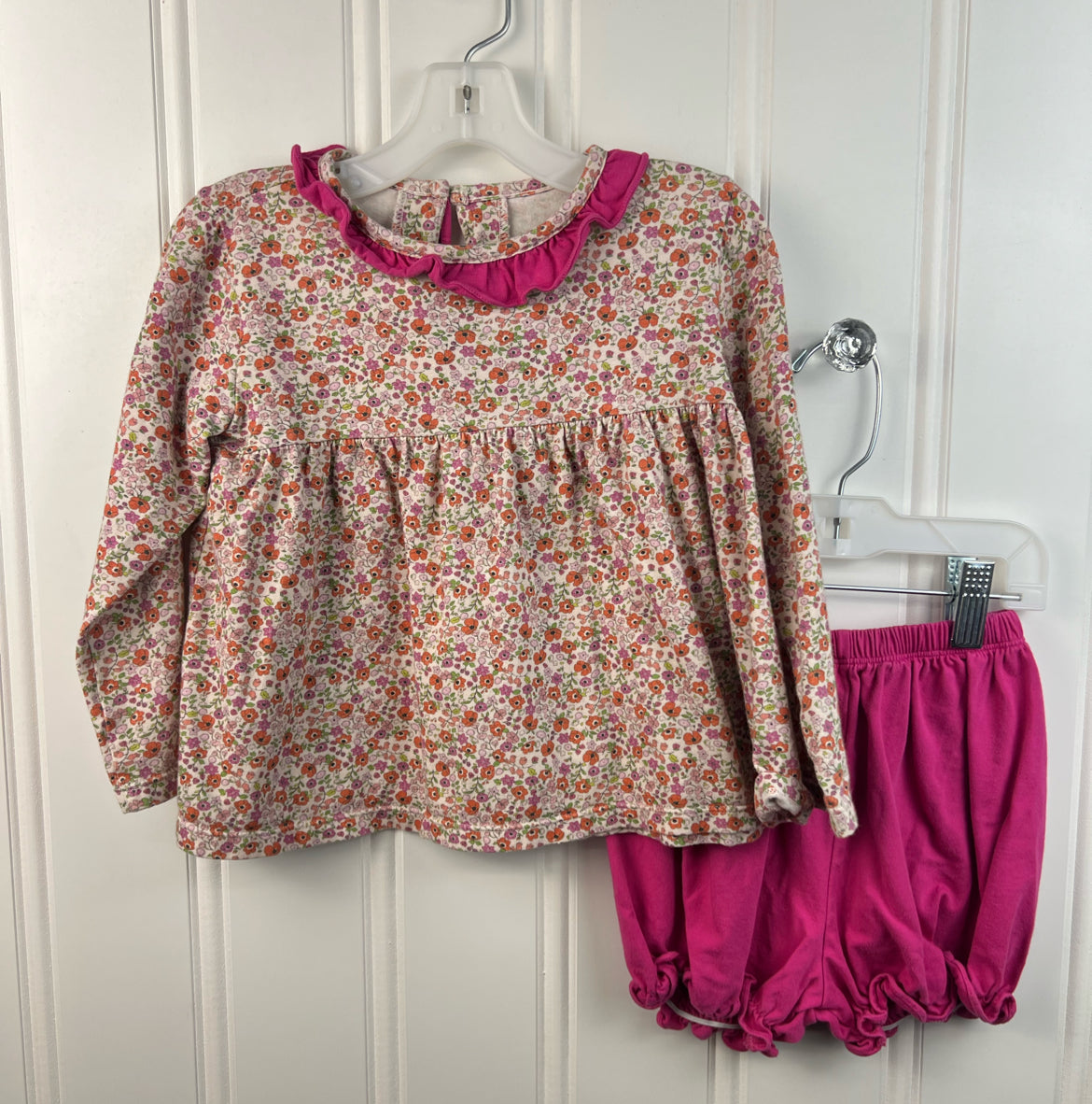 James & Lottie Child Size 4T Outfits