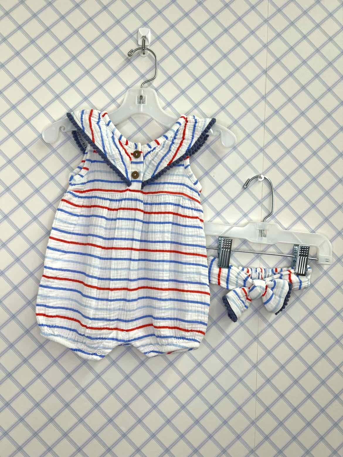 Boutique Child Size 3/6 months Girls Bubble