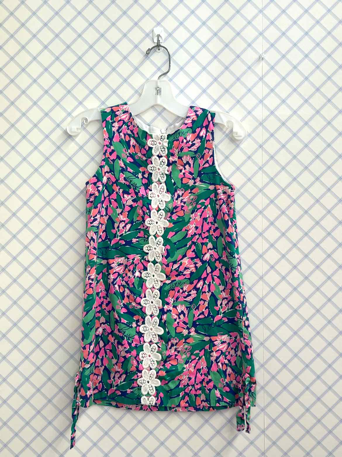 Lilly Pulitzer Child Size 6 Girls Dresses