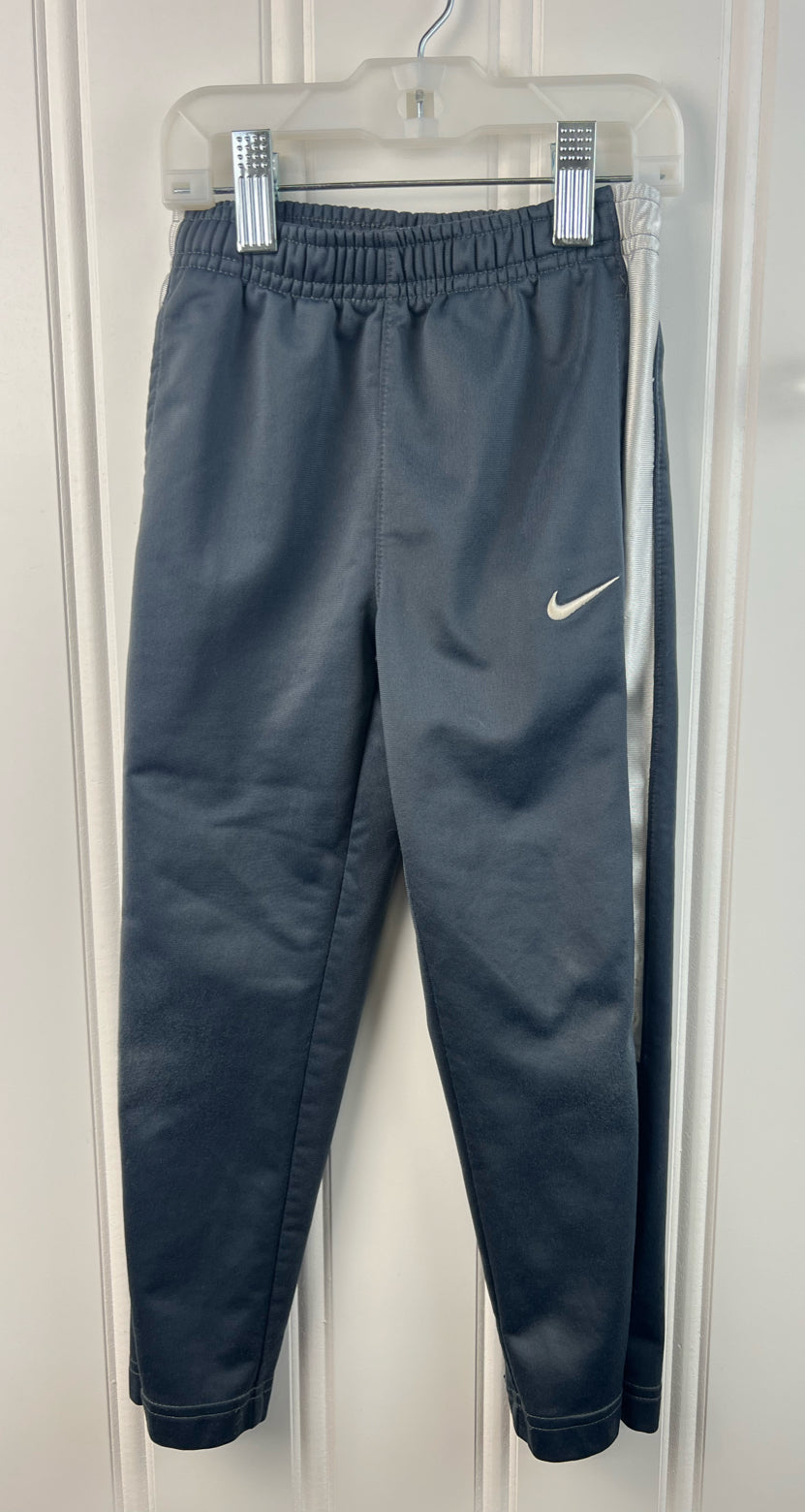Nike Child Size 4 Pants