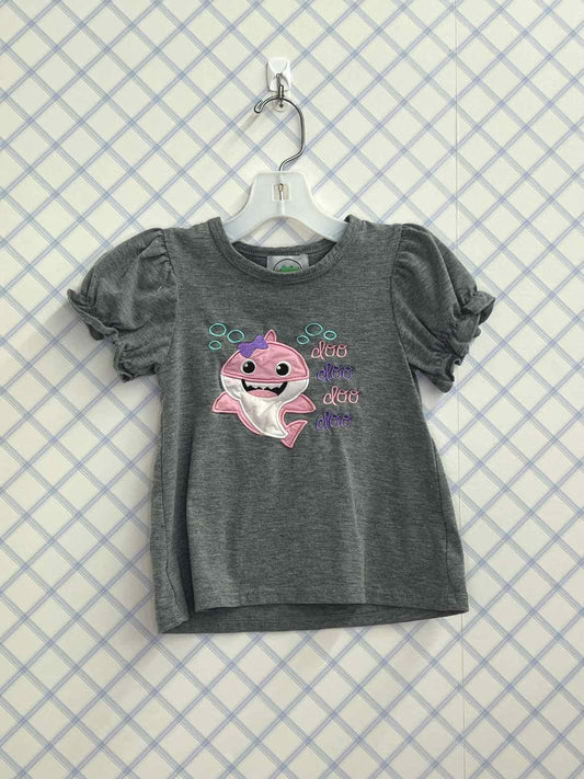 Boutique Child Size 18/24 months Short Sleeve