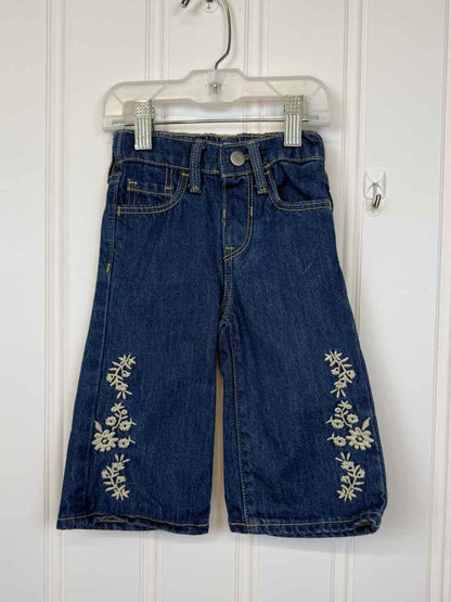 Old Navy Child Size 12/18 months Jeans