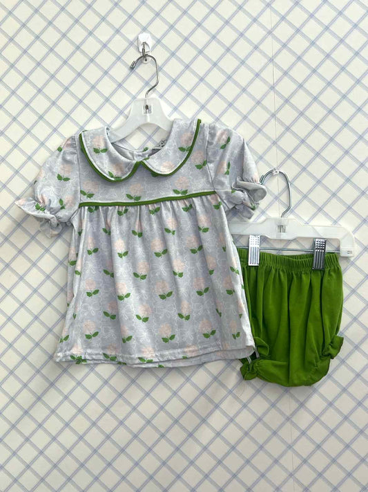 Abby & Evie Child Size 18 Outfits